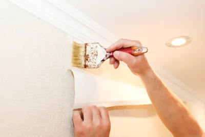 Pose de papier peint à Saint-Créac — revêtements muraux et toiles de verre